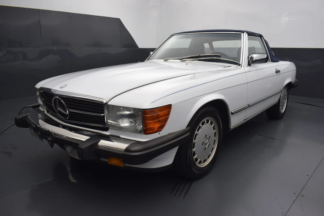 1989 Mercedes-Benz R107 SL-Class - Image 18 of 31