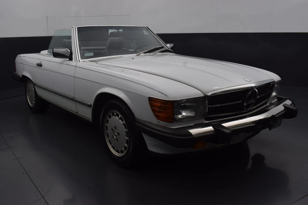 1989 Mercedes-Benz R107 SL-Class - Image 3 of 31