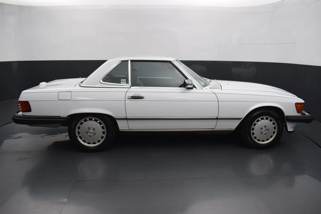 1989 Mercedes-Benz R107 SL-Class - Image 28 of 31