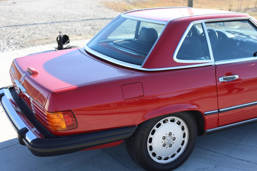 1989 Mercedes-Benz R107 SL-Class - Image 24 of 31