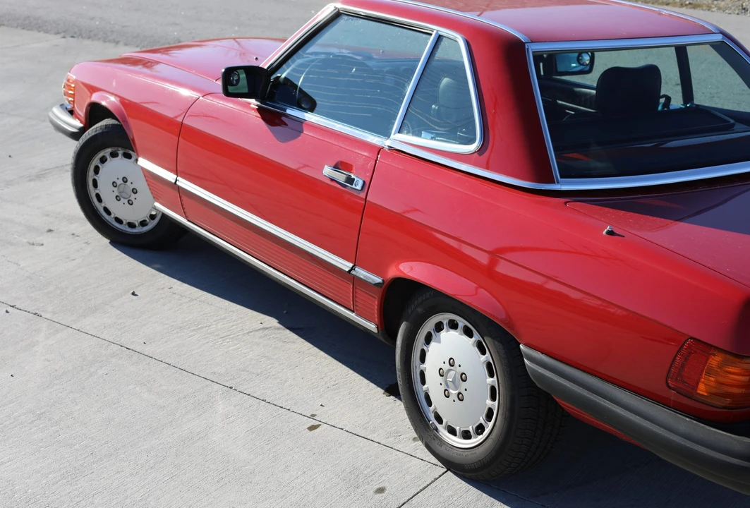 1989 Mercedes-Benz R107 SL-Class - Image 28 of 31