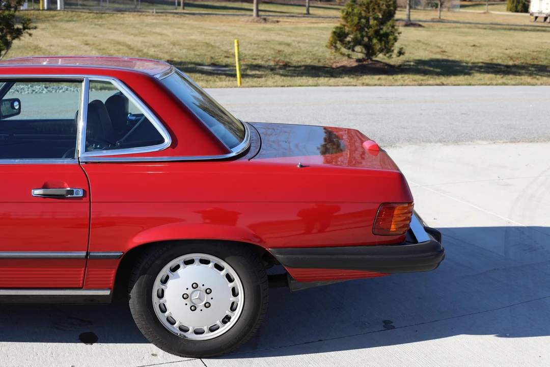1989 Mercedes-Benz R107 SL-Class - Image 25 of 31