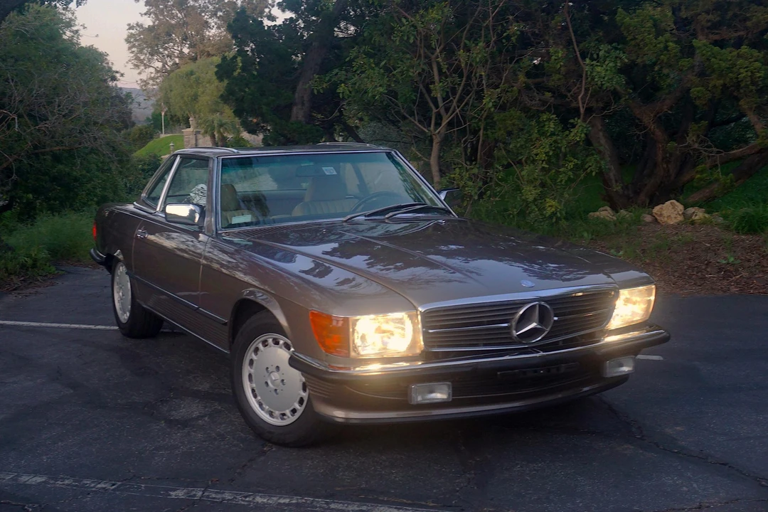 1989 Mercedes-Benz R107 SL-Class - Image 16 of 31