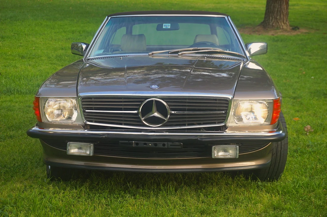 1989 Mercedes-Benz R107 SL-Class - Image 4 of 31