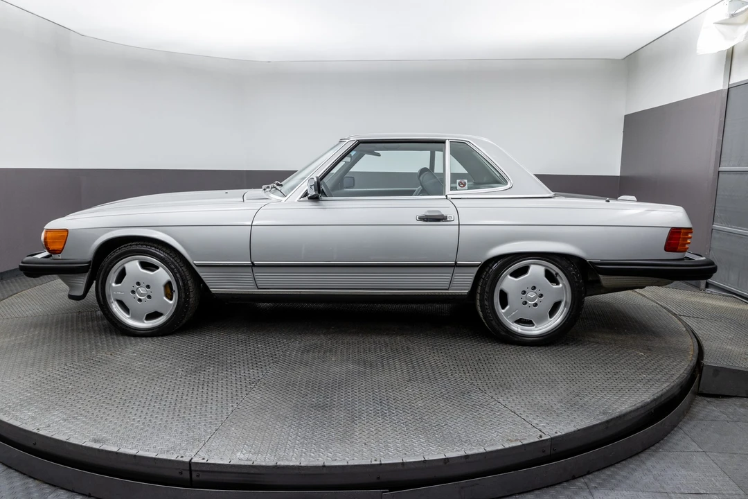 1989 Mercedes-Benz R107 SL-Class - Image 4 of 31