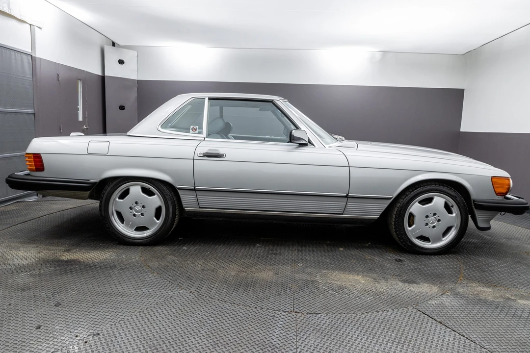 1989 Mercedes-Benz R107 SL-Class - Image 15 of 31