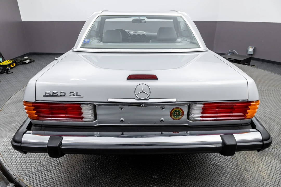 1989 Mercedes-Benz R107 SL-Class - Image 10 of 31
