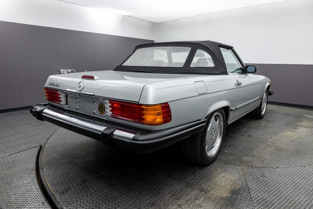 1989 Mercedes-Benz R107 SL-Class - Image 13 of 31