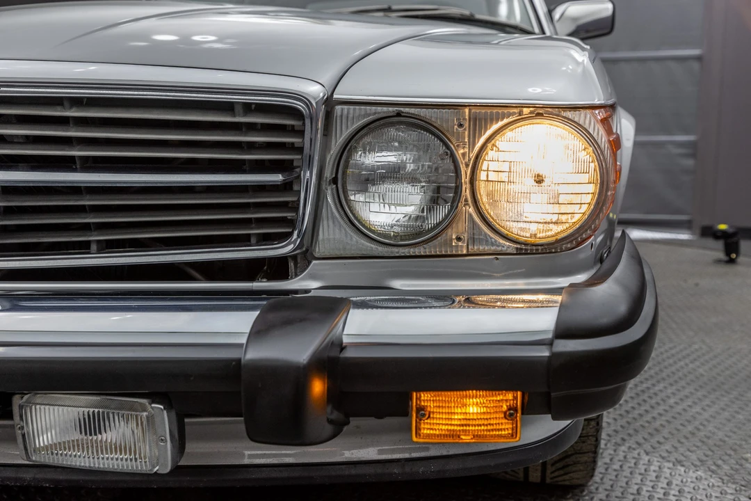 1989 Mercedes-Benz R107 SL-Class - Image 29 of 31
