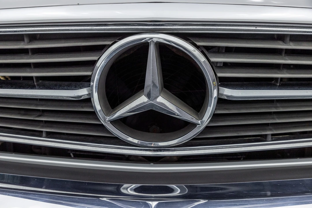 1989 Mercedes-Benz R107 SL-Class - Image 30 of 31