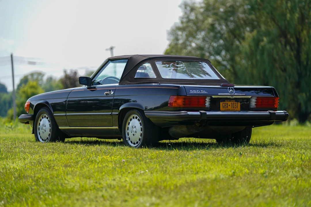 1989 Mercedes-Benz R107 SL-Class - Image 17 of 31