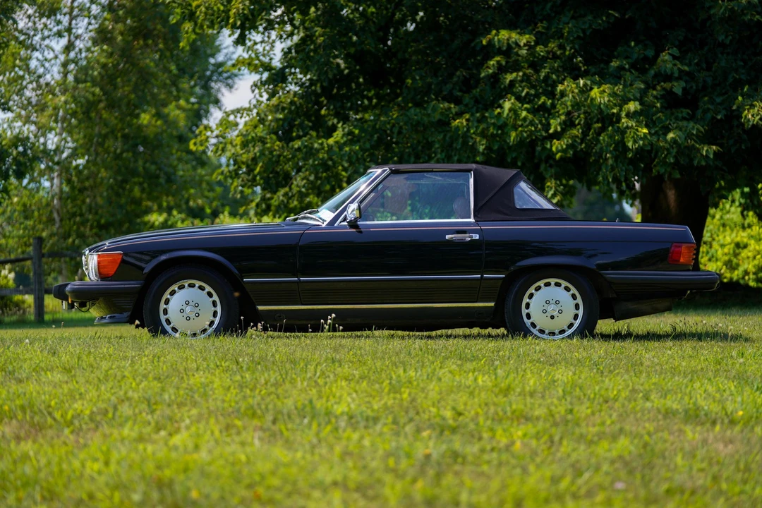 1989 Mercedes-Benz R107 SL-Class - Image 16 of 31
