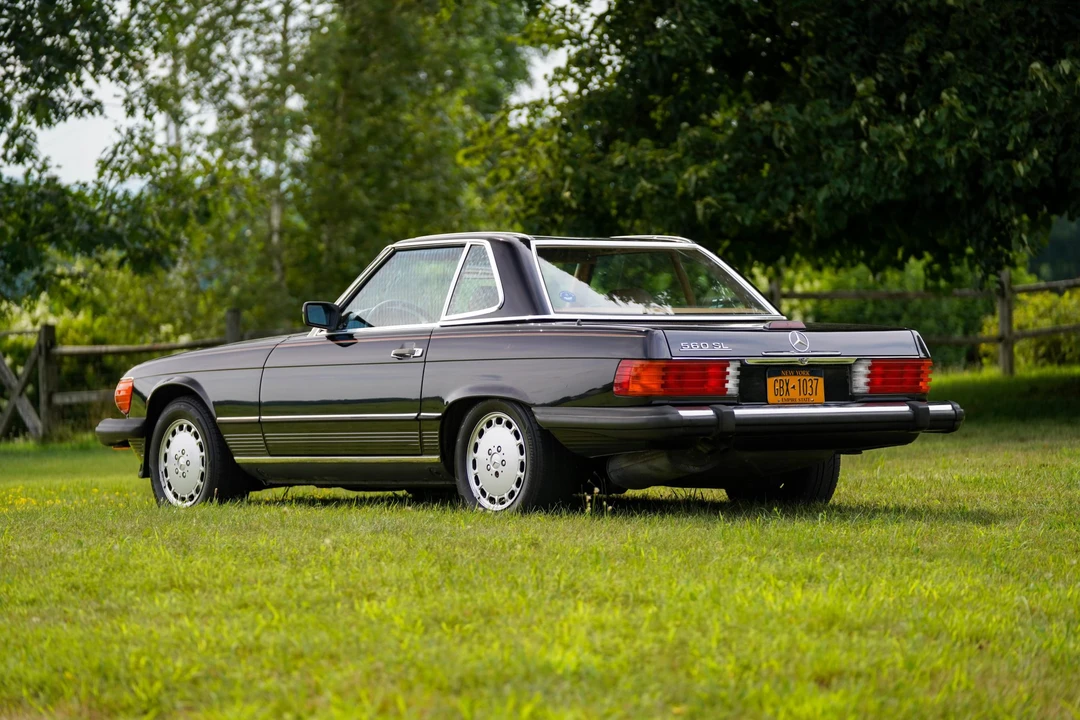 1989 Mercedes-Benz R107 SL-Class - Image 25 of 31