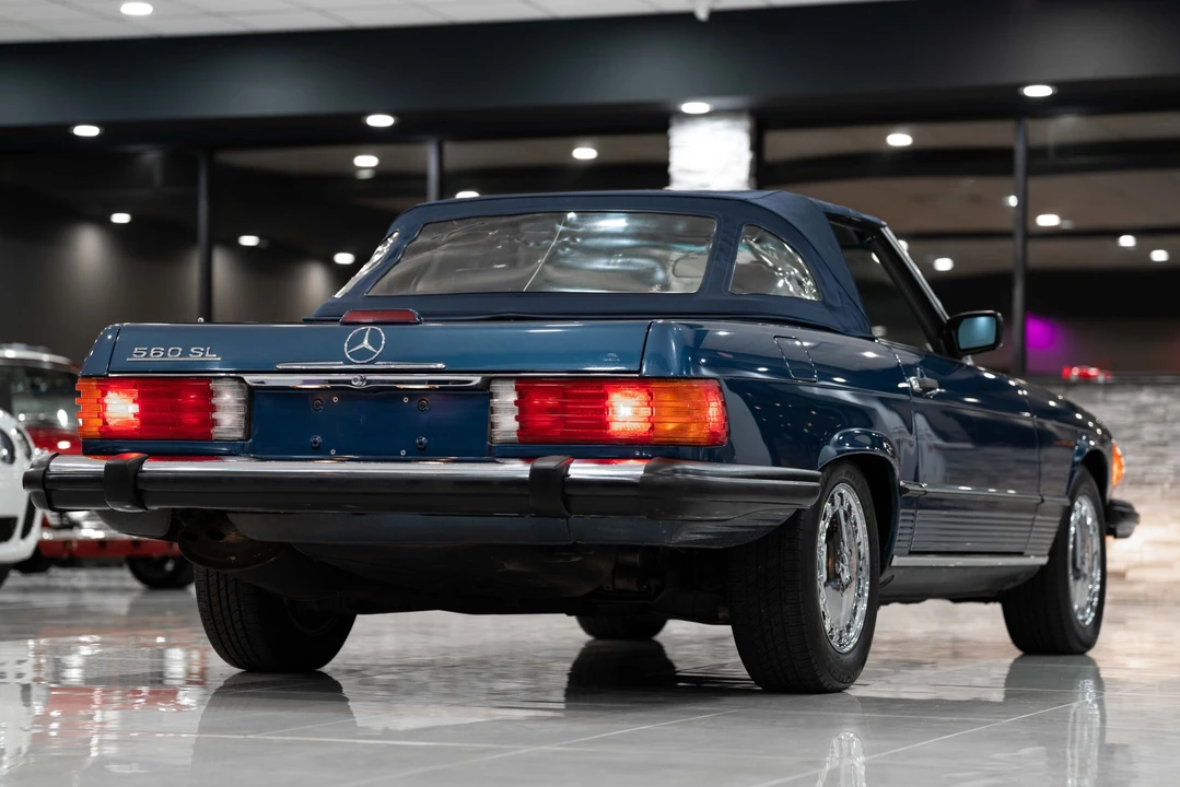 1989 Mercedes-Benz R107 SL-Class - Image 17 of 31
