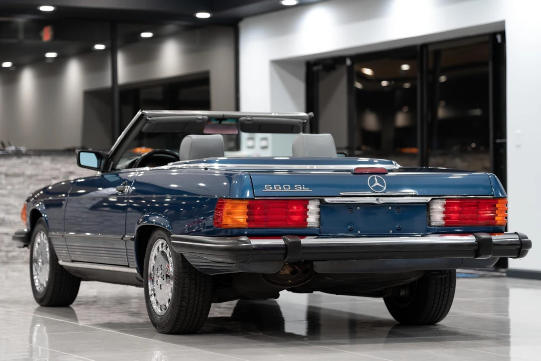 1989 Mercedes-Benz R107 SL-Class - Image 13 of 31