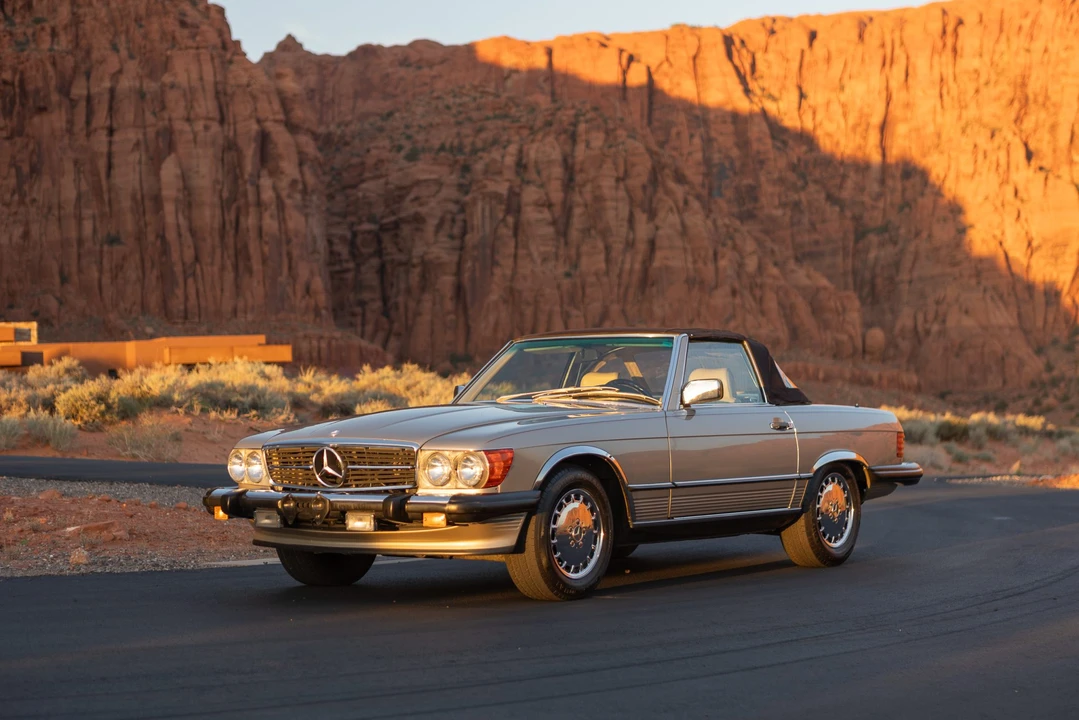 1989 Mercedes-Benz R107 SL-Class - Image 2 of 31