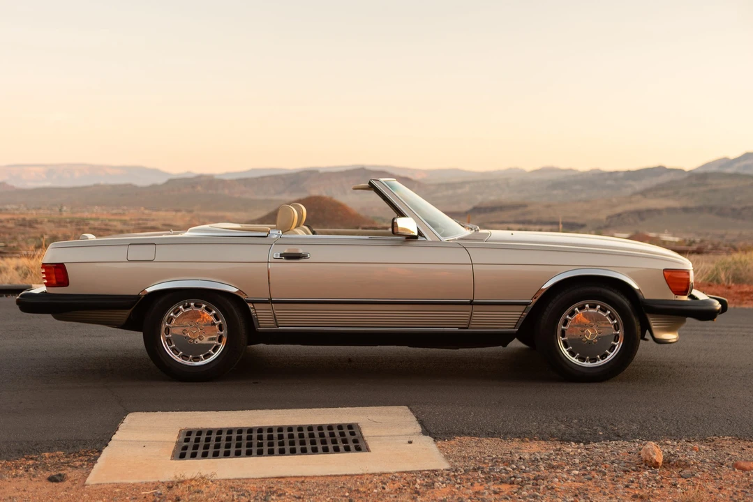 1989 Mercedes-Benz R107 SL-Class - Image 24 of 31