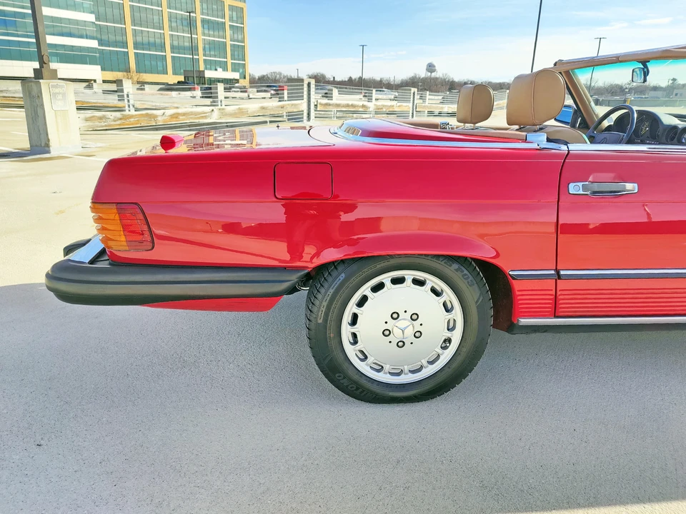 1989 Mercedes-Benz R107 SL-Class - Image 30 of 31