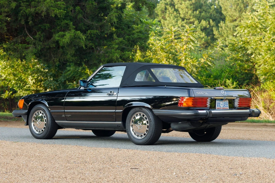 1989 Mercedes-Benz R107 SL-Class - Image 30 of 31