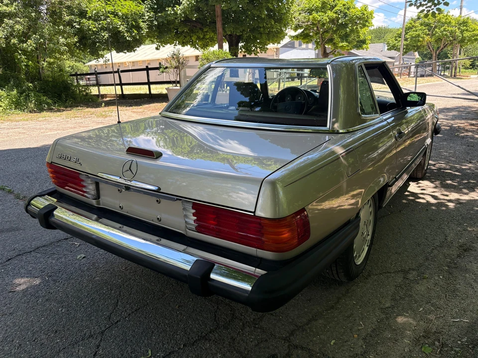1989 Mercedes-Benz R107 SL-Class - Image 7 of 31