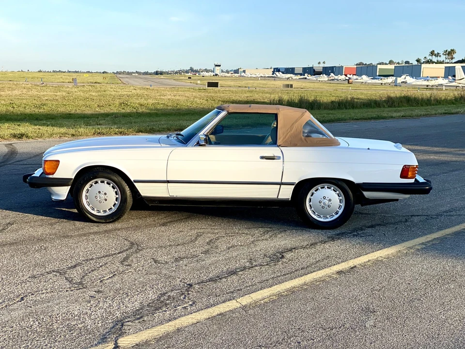 1989 Mercedes-Benz R107 SL-Class - Image 28 of 31