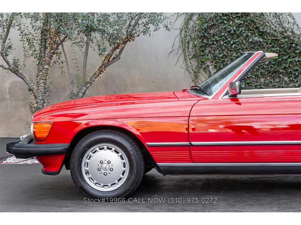 1989 Mercedes-Benz R107 SL-Class - Image 24 of 31