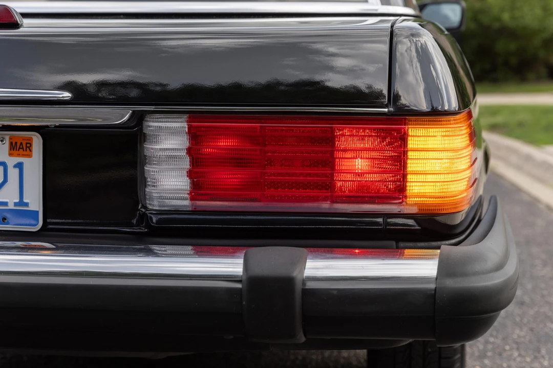 1989 Mercedes-Benz R107 SL-Class - Image 26 of 31