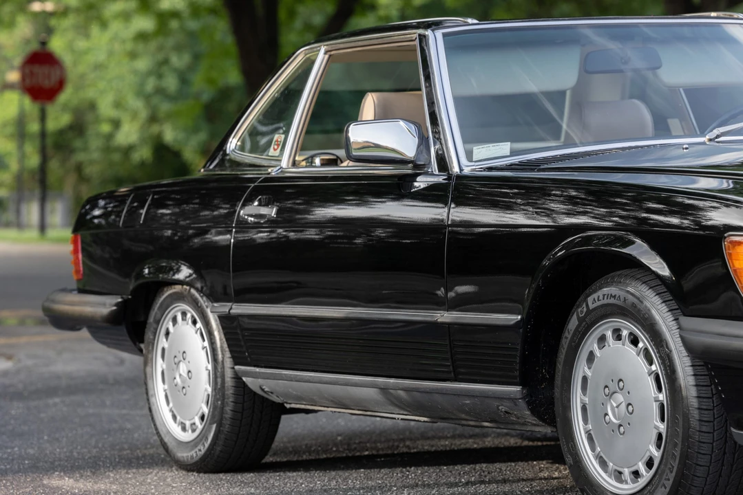 1989 Mercedes-Benz R107 SL-Class - Image 25 of 31