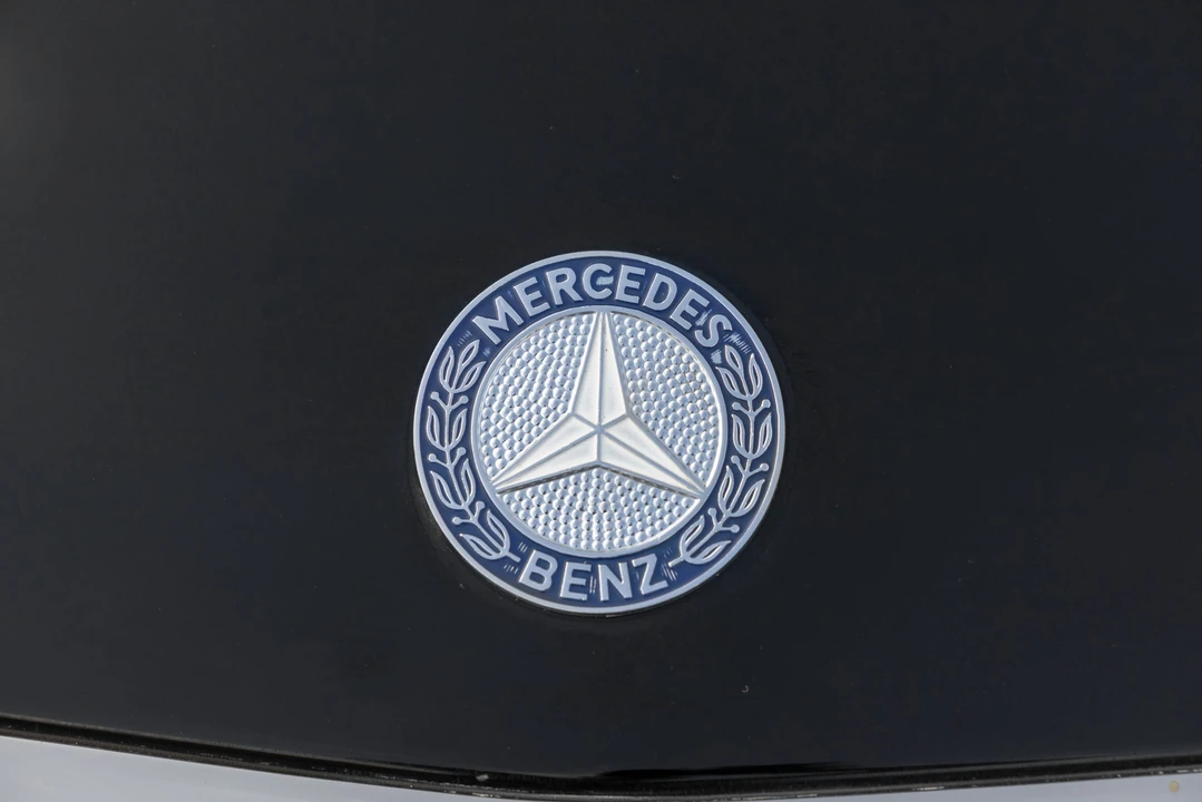 1989 Mercedes-Benz R107 SL-Class - Image 22 of 31