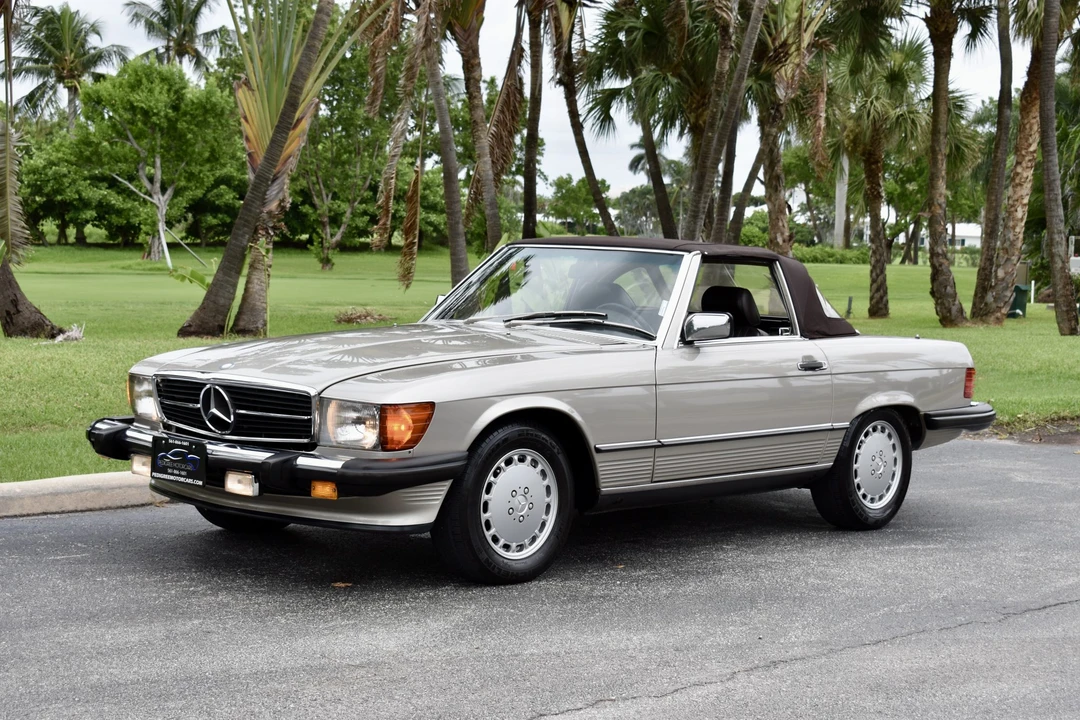 1989 Mercedes-Benz R107 SL-Class - Image 9 of 31