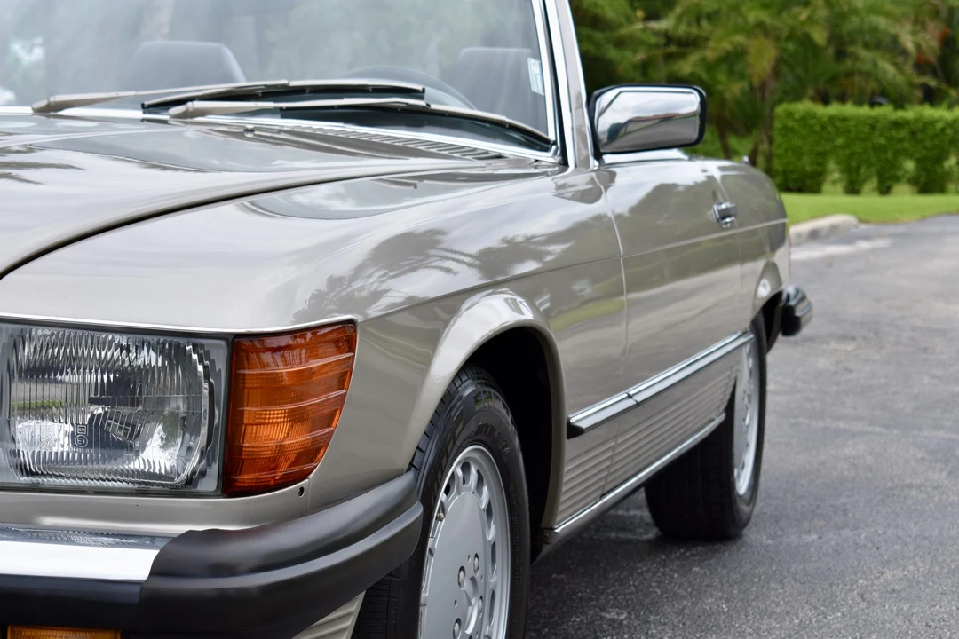 1989 Mercedes-Benz R107 SL-Class - Image 22 of 31