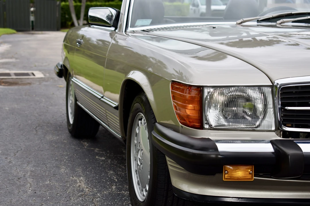 1989 Mercedes-Benz R107 SL-Class - Image 21 of 31