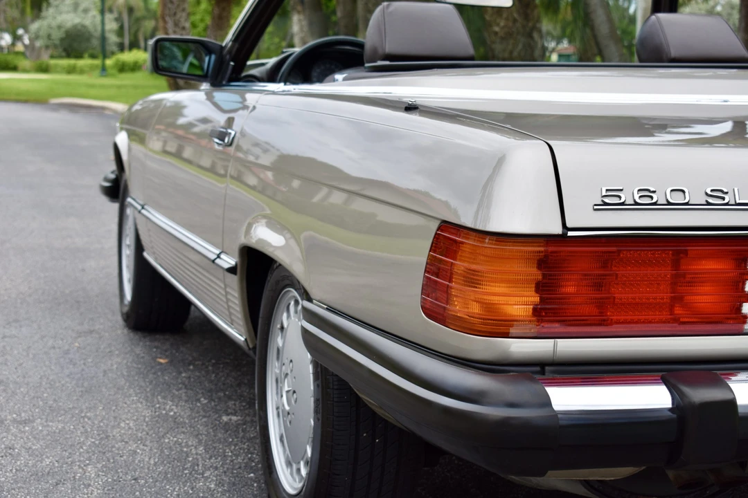 1989 Mercedes-Benz R107 SL-Class - Image 23 of 31