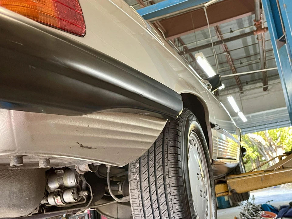 1989 Mercedes-Benz R107 SL-Class - Image 30 of 31