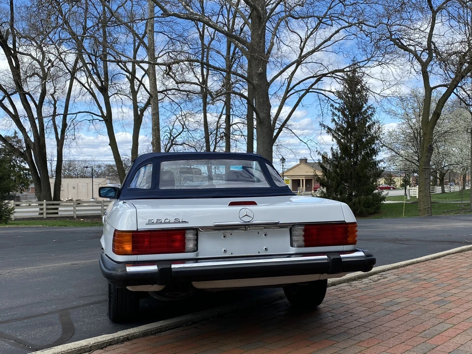 1989 Mercedes-Benz R107 SL-Class - Image 14 of 31
