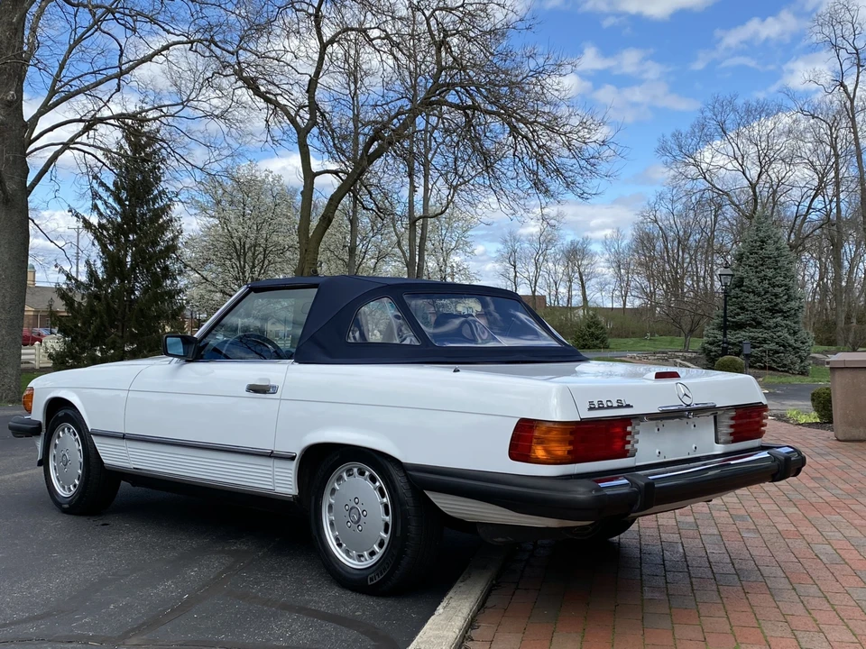 1989 Mercedes-Benz R107 SL-Class - Image 15 of 31