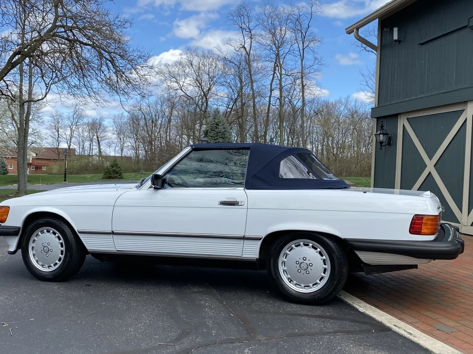 1989 Mercedes-Benz R107 SL-Class - Image 16 of 31