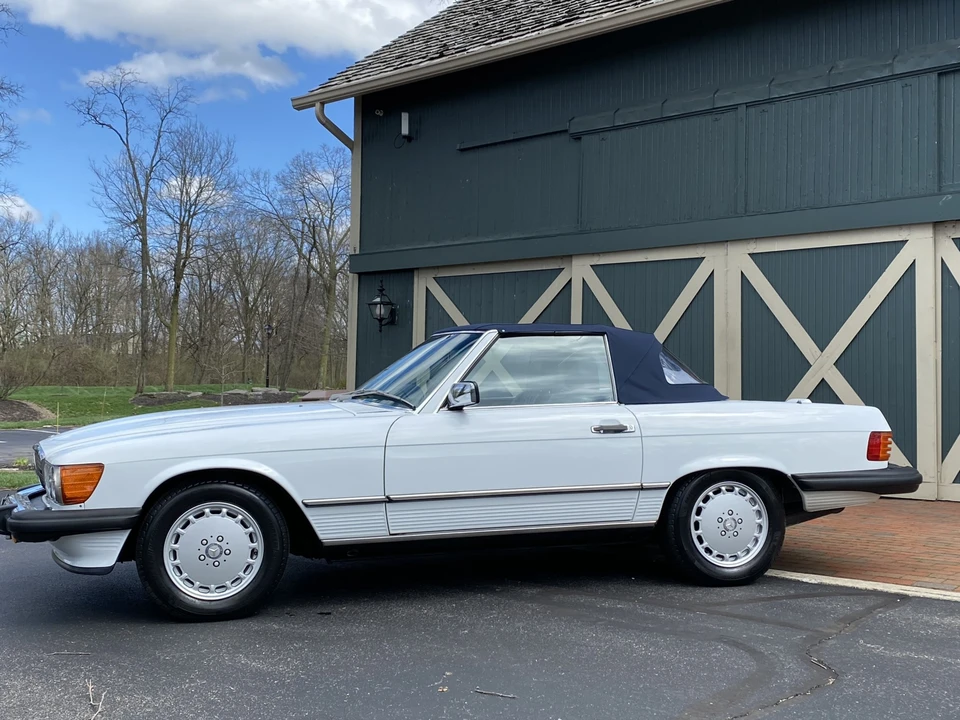 1989 Mercedes-Benz R107 SL-Class - Image 17 of 31