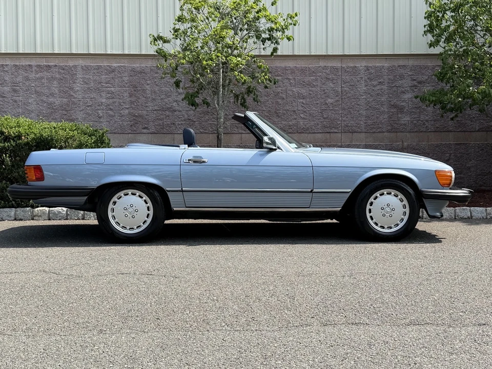 1989 Mercedes-Benz R107 SL-Class - Image 18 of 31