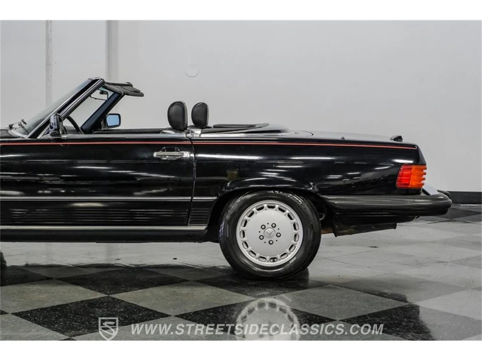 1989 Mercedes-Benz R107 SL-Class - Image 25 of 31