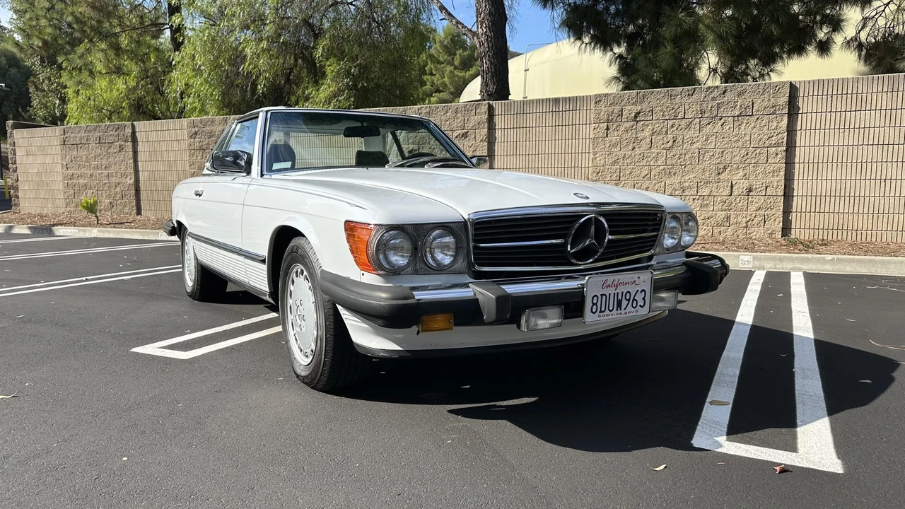 1989 Mercedes-Benz R107 SL-Class - Image 13 of 31