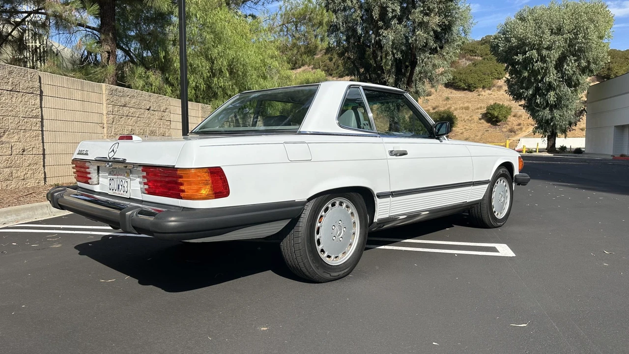 1989 Mercedes-Benz R107 SL-Class - Image 23 of 31