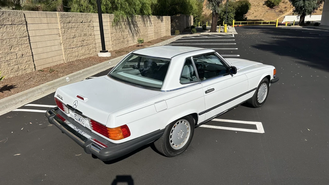 1989 Mercedes-Benz R107 SL-Class - Image 22 of 31