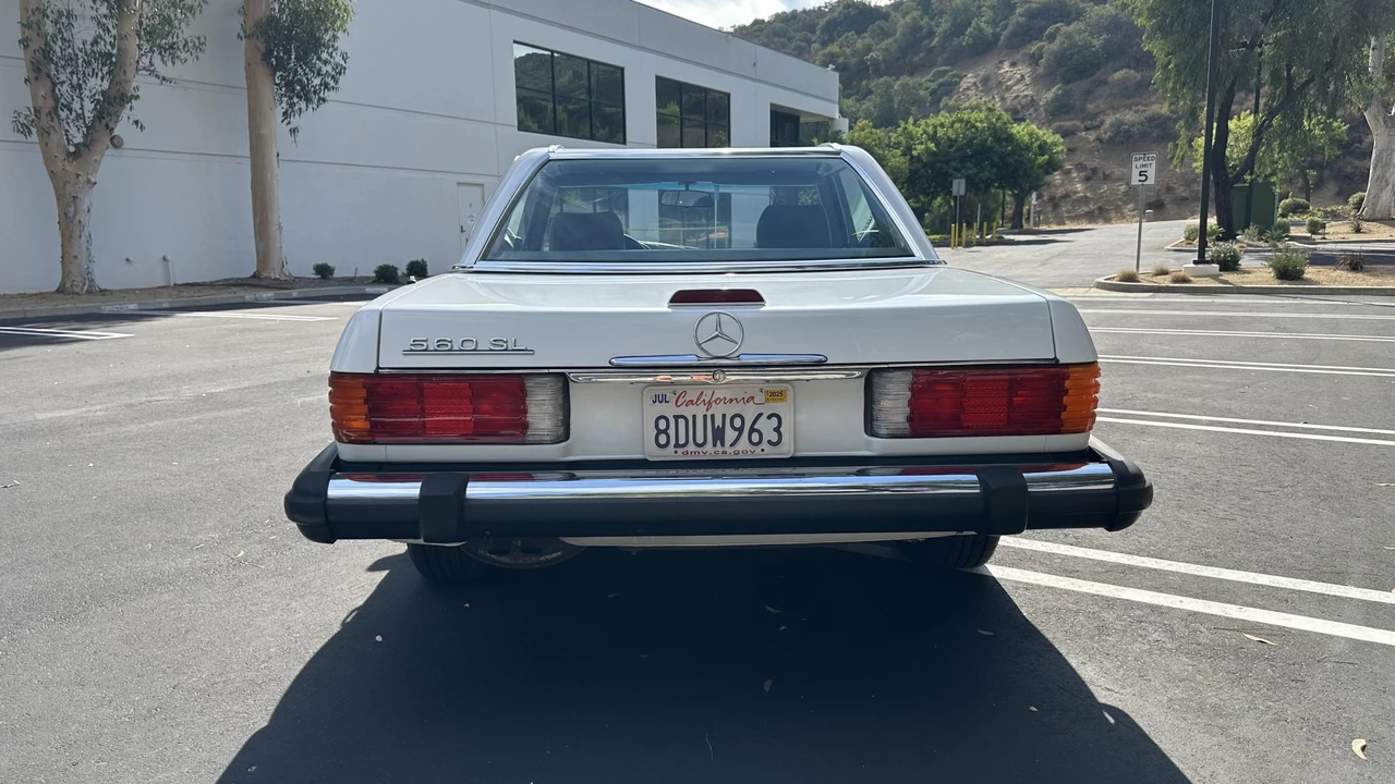 1989 Mercedes-Benz R107 SL-Class - Image 30 of 31