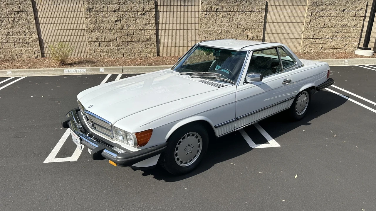 1989 Mercedes-Benz R107 SL-Class - Image 2 of 31