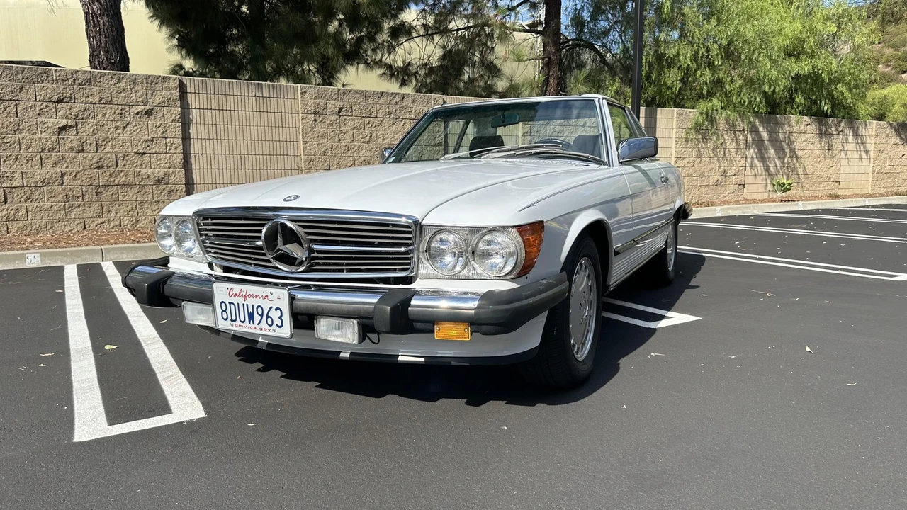 1989 Mercedes-Benz R107 SL-Class - Image 3 of 31