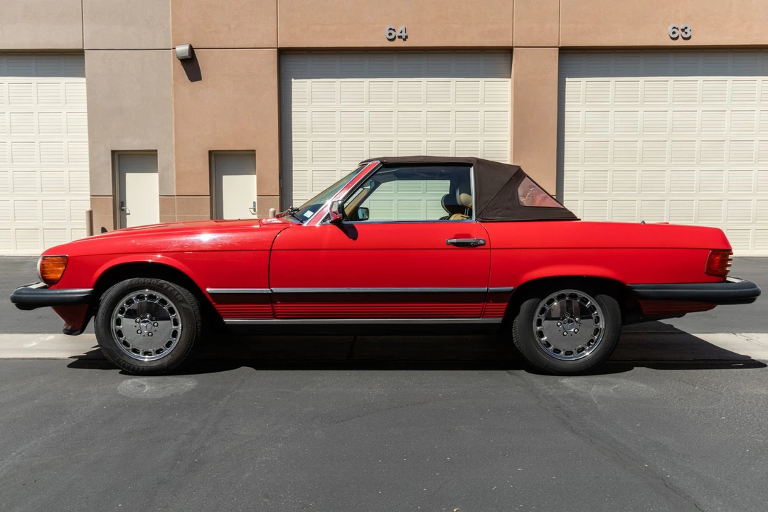1989 Mercedes-Benz R107 SL-Class - Image 9 of 31
