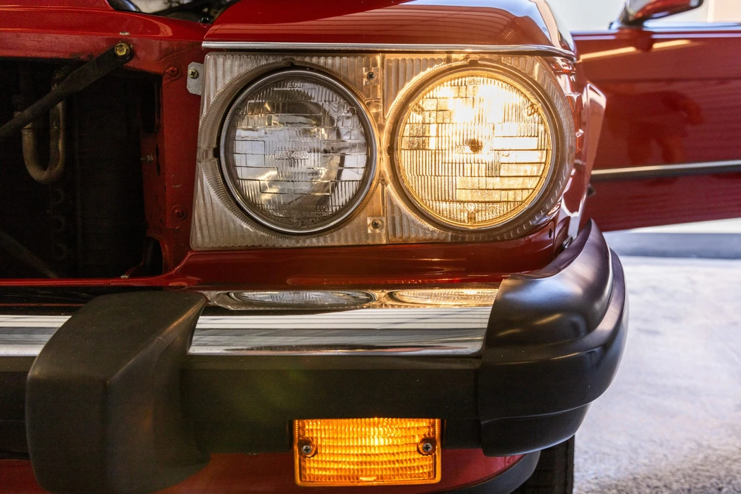 1989 Mercedes-Benz R107 SL-Class - Image 13 of 31