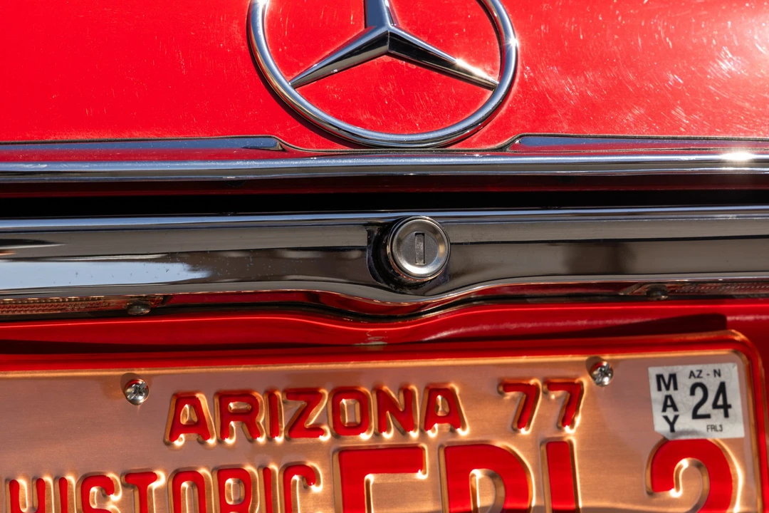 1989 Mercedes-Benz R107 SL-Class - Image 29 of 31