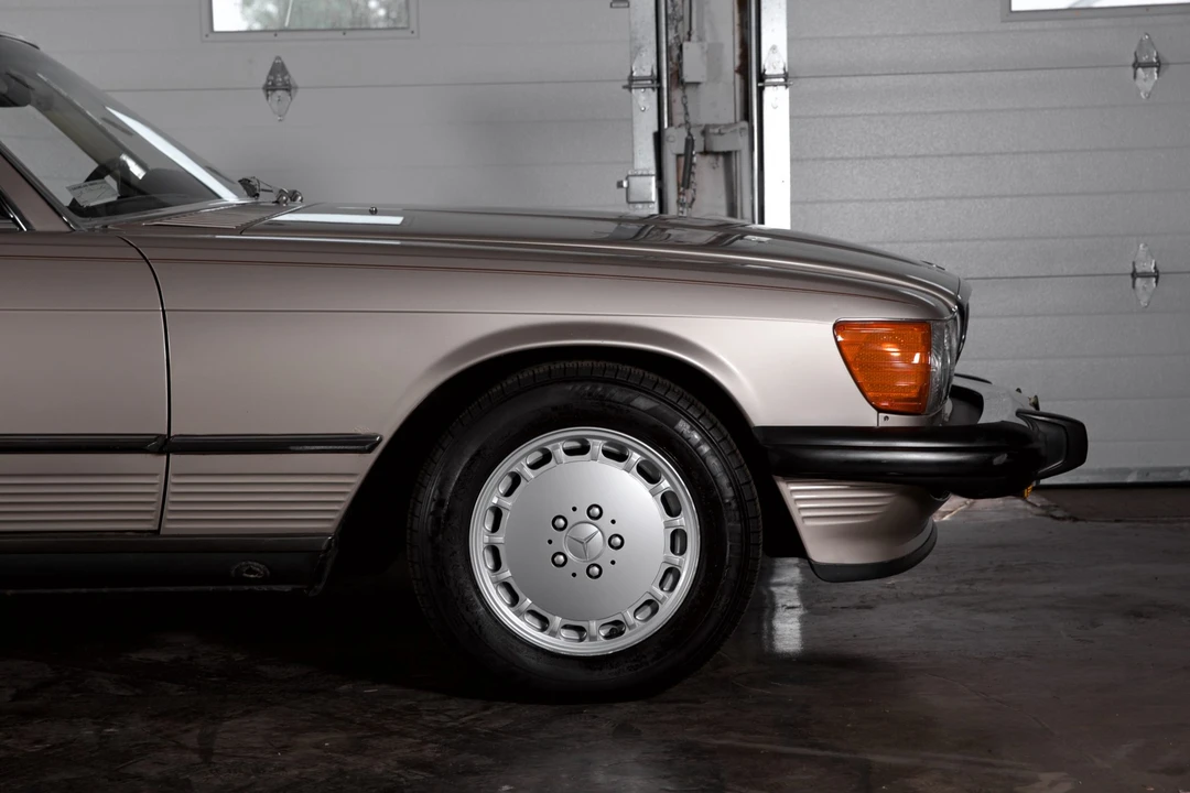1989 Mercedes-Benz R107 SL-Class - Image 23 of 31
